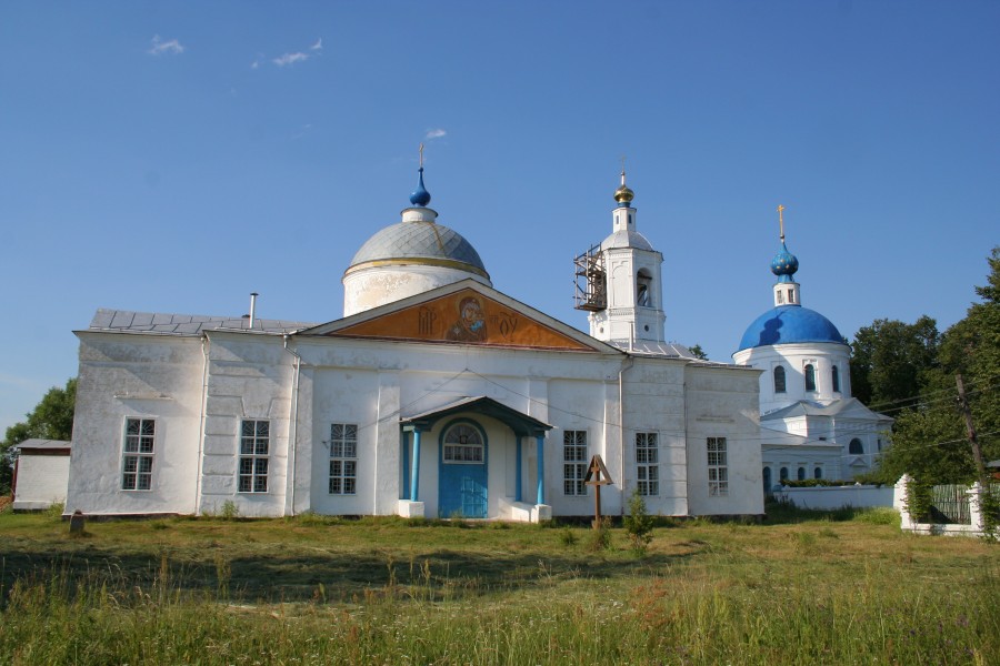 Kosterevo church of Trinity and church of Exaltation 01