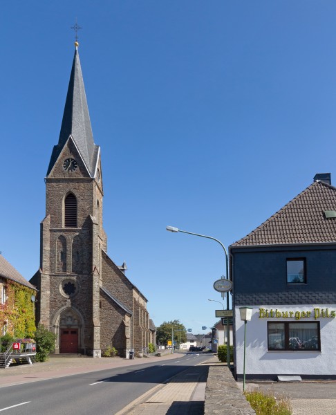 Lammersdorf, die katholische Pfarrkirche Dm128 in straatzicht foto3 2016-09-09 12.33