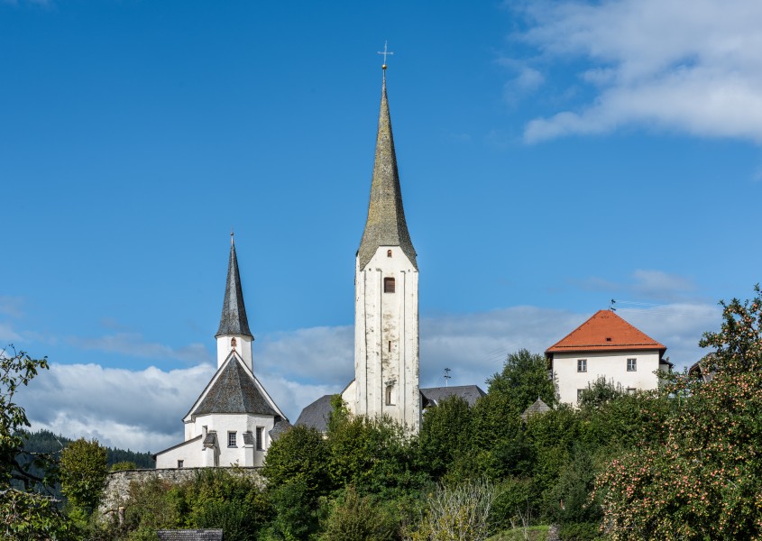 Liebenfels Soerg 12 Pfarrkirche hl Martin und Pfarrhof Ost-Ansicht 21092017 1112