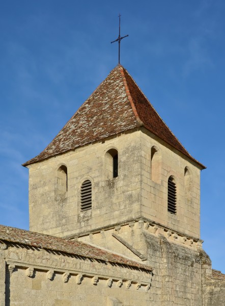 Montpeyroux 24 Église clocher 2014