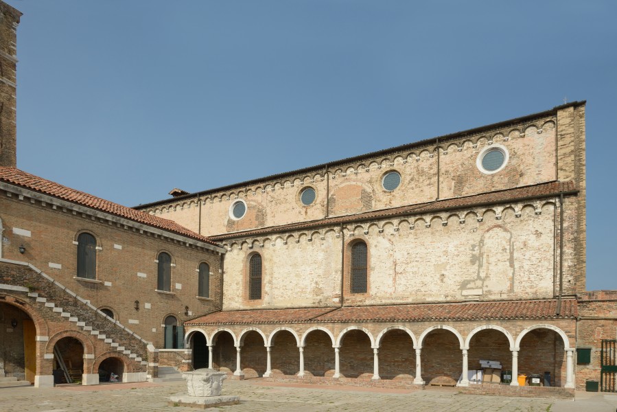 Murano San Pietro Martire lato ovest Venezia