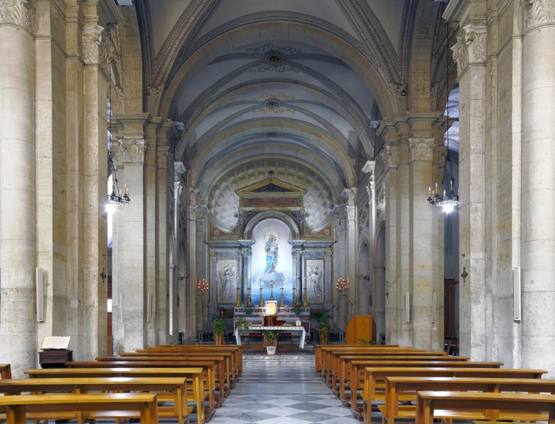 Nostra Signora del Sacro Cuore (Rome) - interior HDR