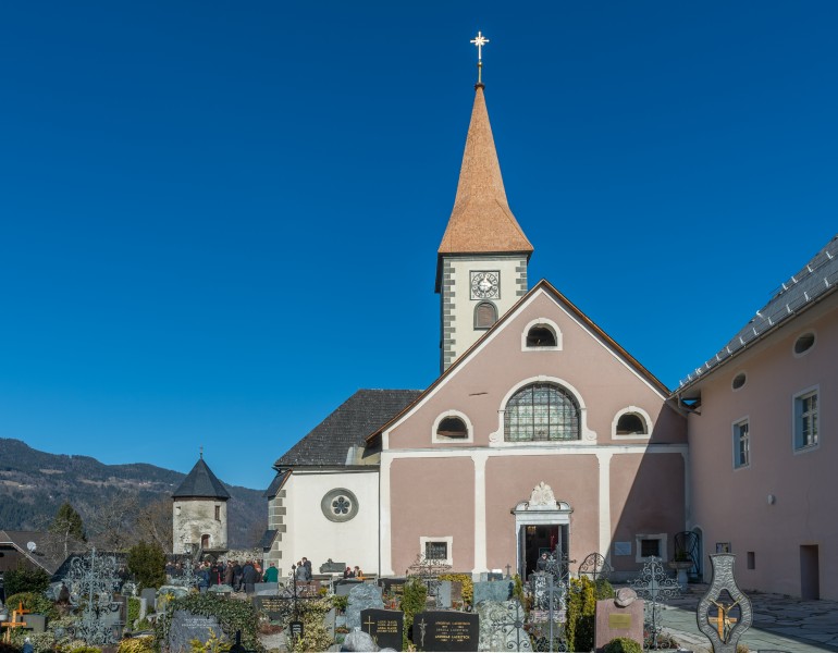 Ossiach Friedhof und Stiftskirche 07032015 0406