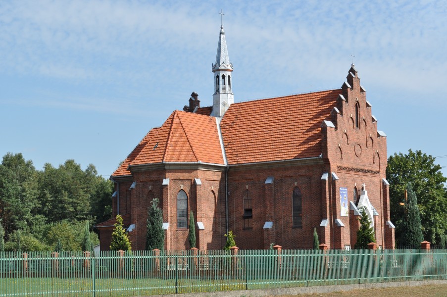 PL - Jaślany - kościół Niepokalanego Poczęcia Najświętszej Maryi Panny - Kroto 008