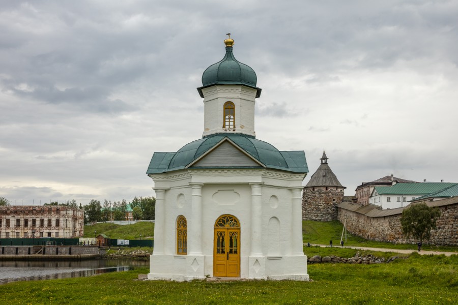 RUS-2016-Great Solovetsky Island-Alexandr Nevsky Chapel 02