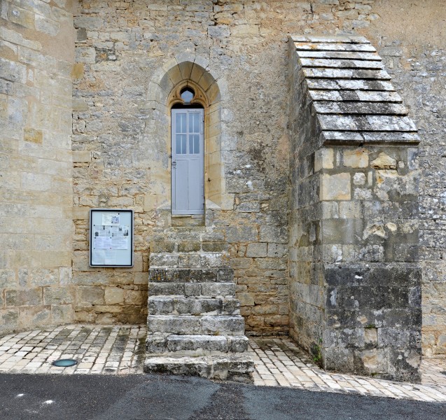 Saint-Macoux 86 Église porte latérale&contrefort 2013