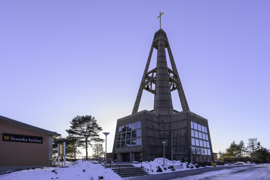 Sankt Botvids kyrka February 2015 09