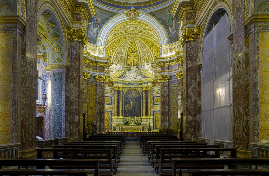 Sant'Antonio in Campo Marzio - Interior HDR