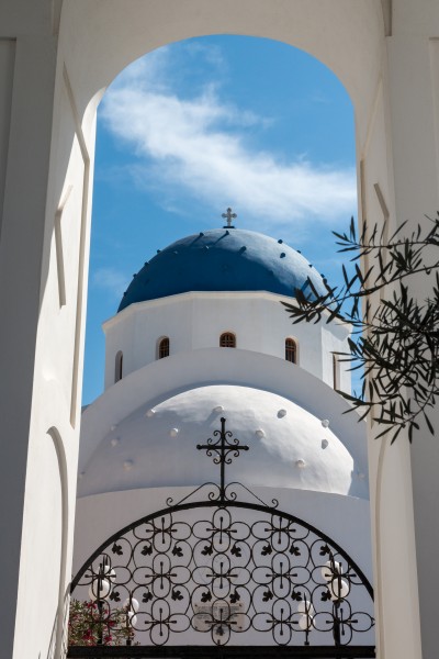Santorin (GR), Perissa, Kirche -Timios Stavros- -- 2017 -- 2518