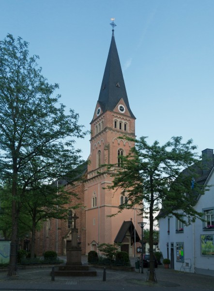 Schweich, Katholische Pfarrkirche Sankt Martin Dm foto4 2017-05-29 21.00