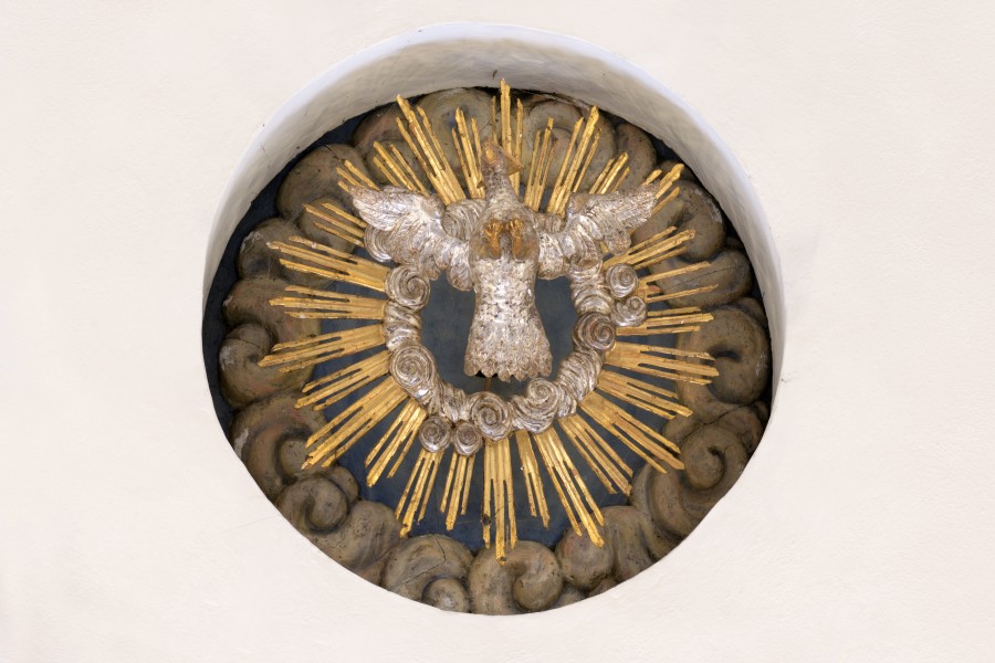 Sculpture Holy Spirit as a dove San Antone church Urtijëi