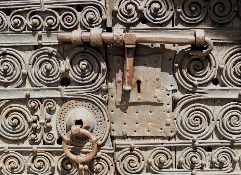 Serralongue door lock