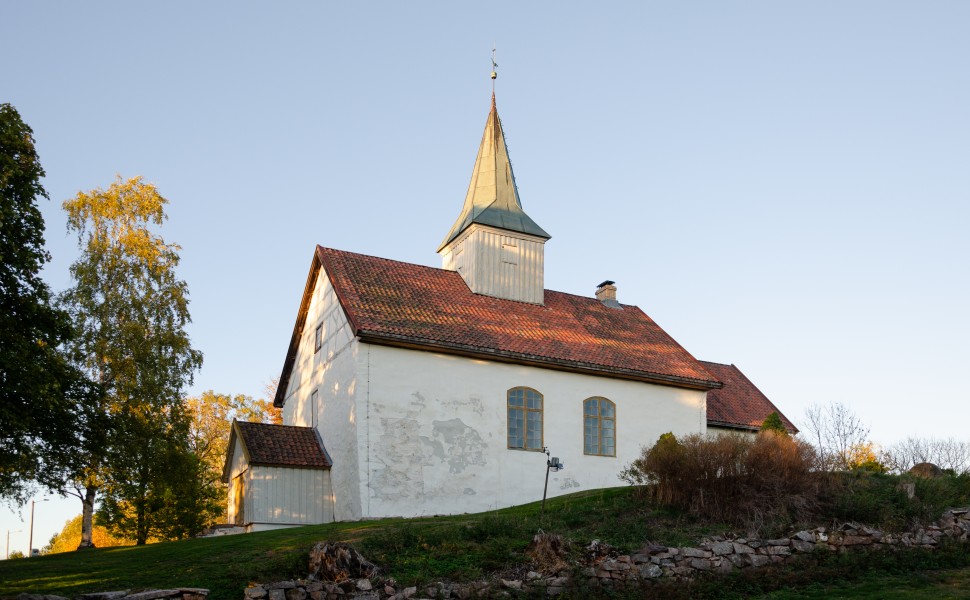 Skoger gamle kirke (4)