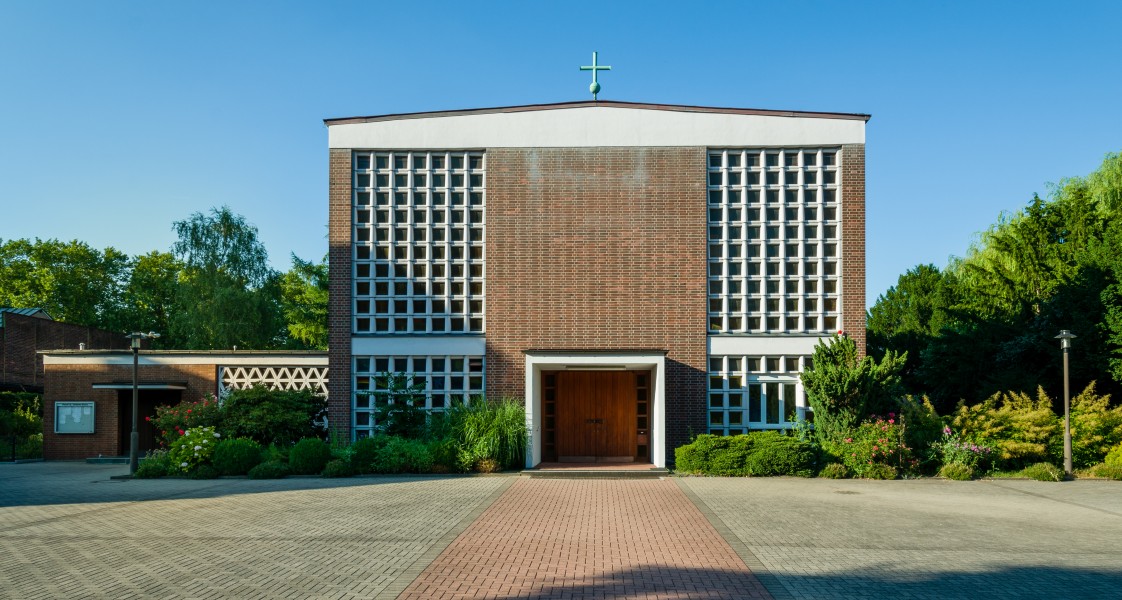 St.-Johannes-Bosco-Kirche Essen 2013