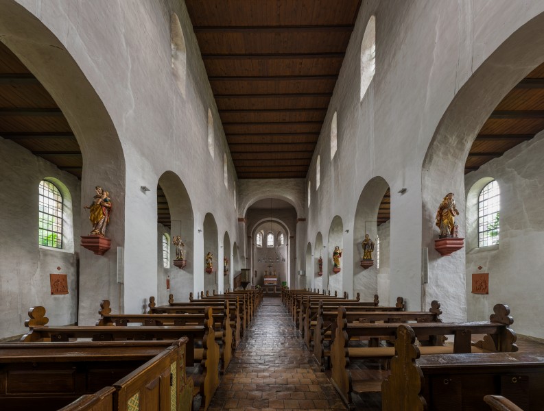 St. Aegidius, Mittelheim, Nave 20140915 1