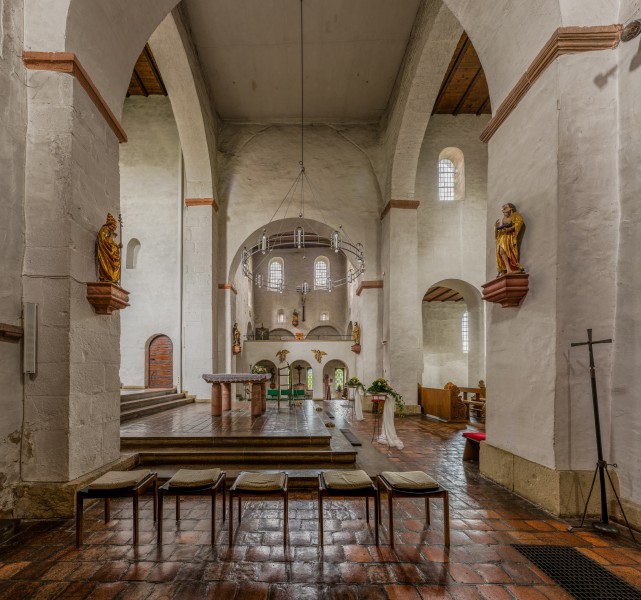 St. Aegidius, Mittelheim, Transept 20140915 1