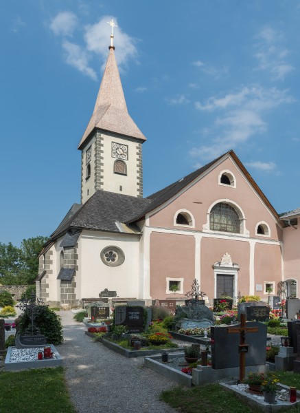 Stift Ossiach Friedhof und Pfarrkirche Mariae Himmelfahrt 08072015 5688