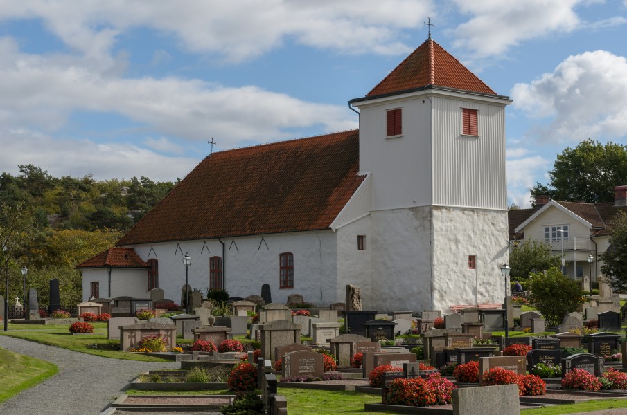 Styrsö kyrka September 2012 02