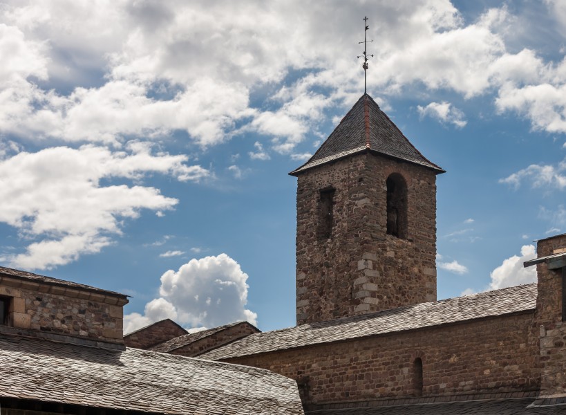 Tellados e campanario da Catedral de La Seu d'Urgell