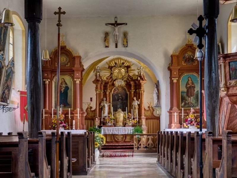 Teuchatz Kirche Altar 1645HDR