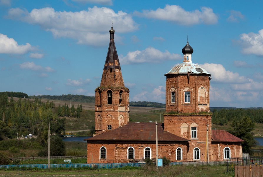 Troitsk church 01
