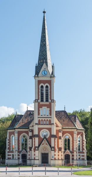Villach Wilhelm-Hohenheim-Strasse Evangelische Pfarrkirche 03082015 6455