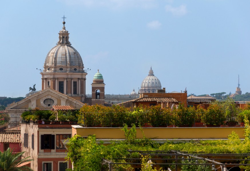 Vue des toits depuis la Sainte-Trinité-des-Monts, Rome, Italy
