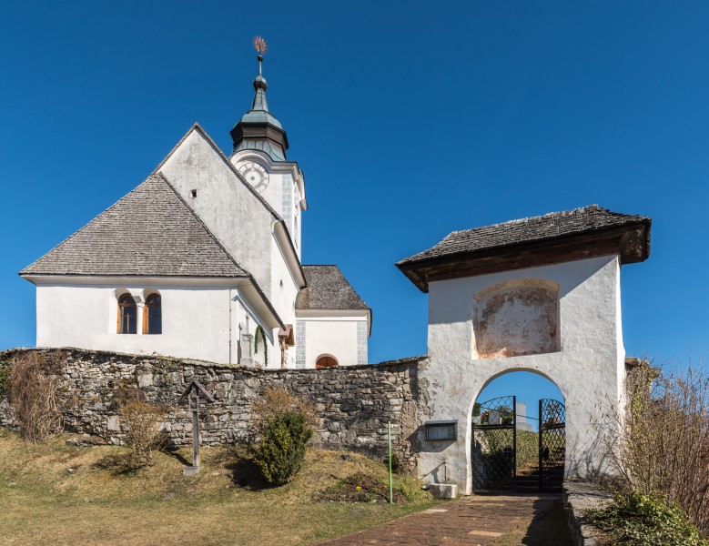 Wernberg Sternberg Pfarrkirche hl Georg mit Friedhofsportal West-Ansicht 17032017 6686