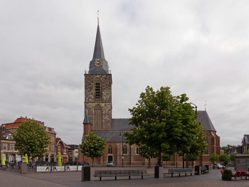 Winterswijk, de Sint Jacobskerk RM39053 foto4 2015-05-14 08.44