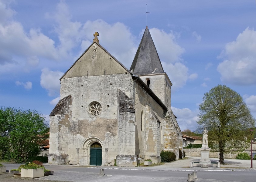 Yviers Église 2012