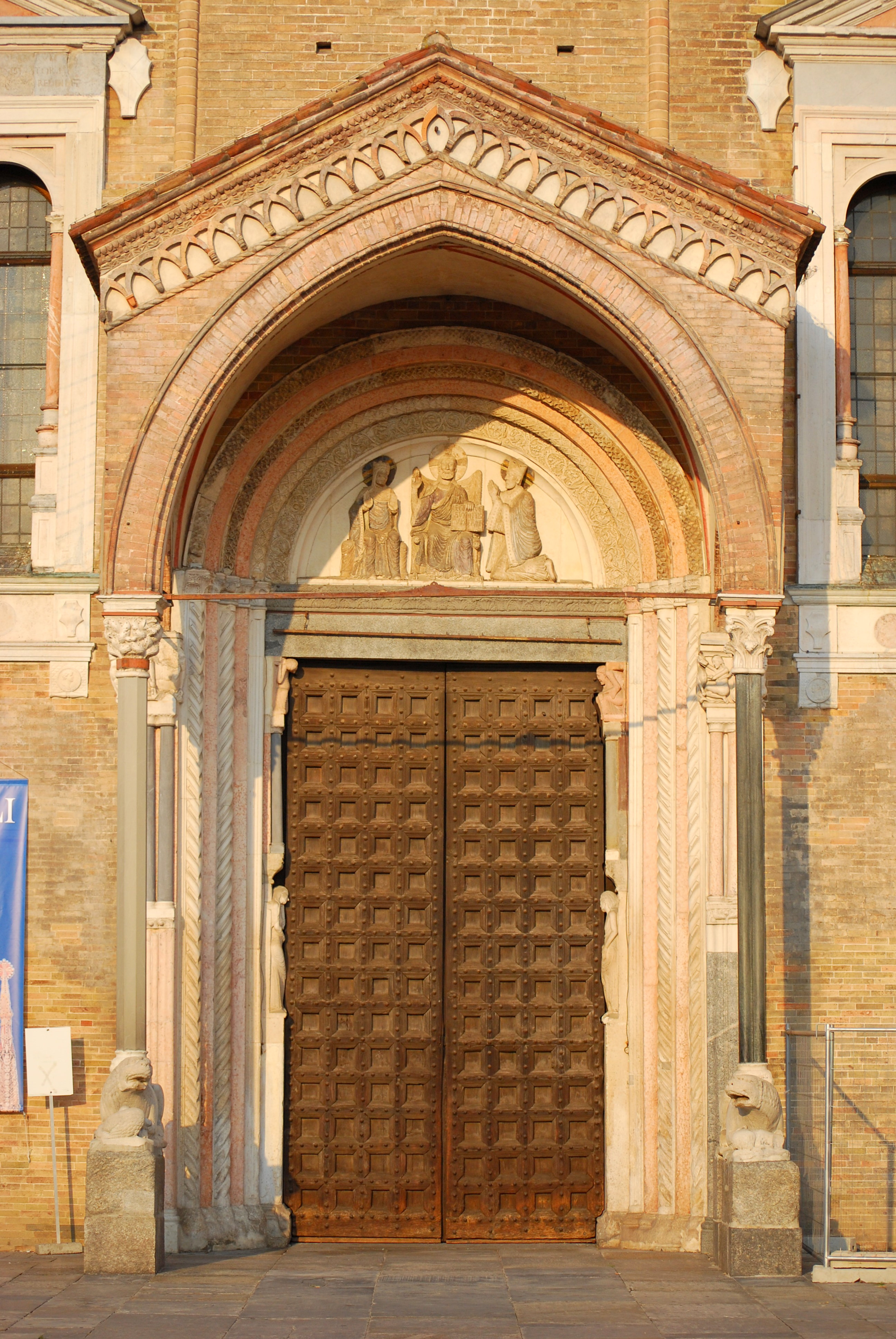 Prothyrum-Cathedral-Lodi