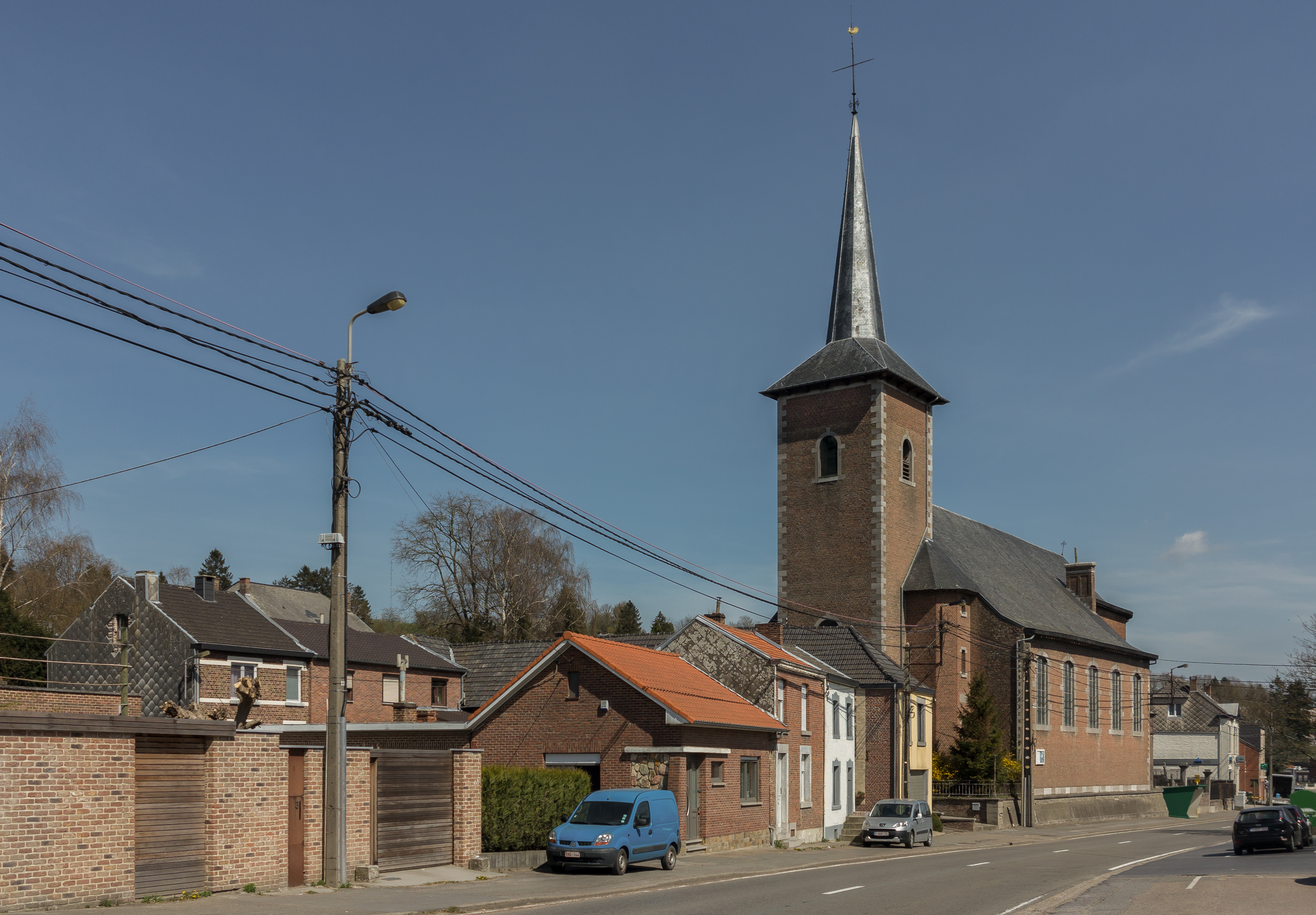 Roclenge sur Geer, l'église Saint-Remy foto5 2015-04-14 14.10