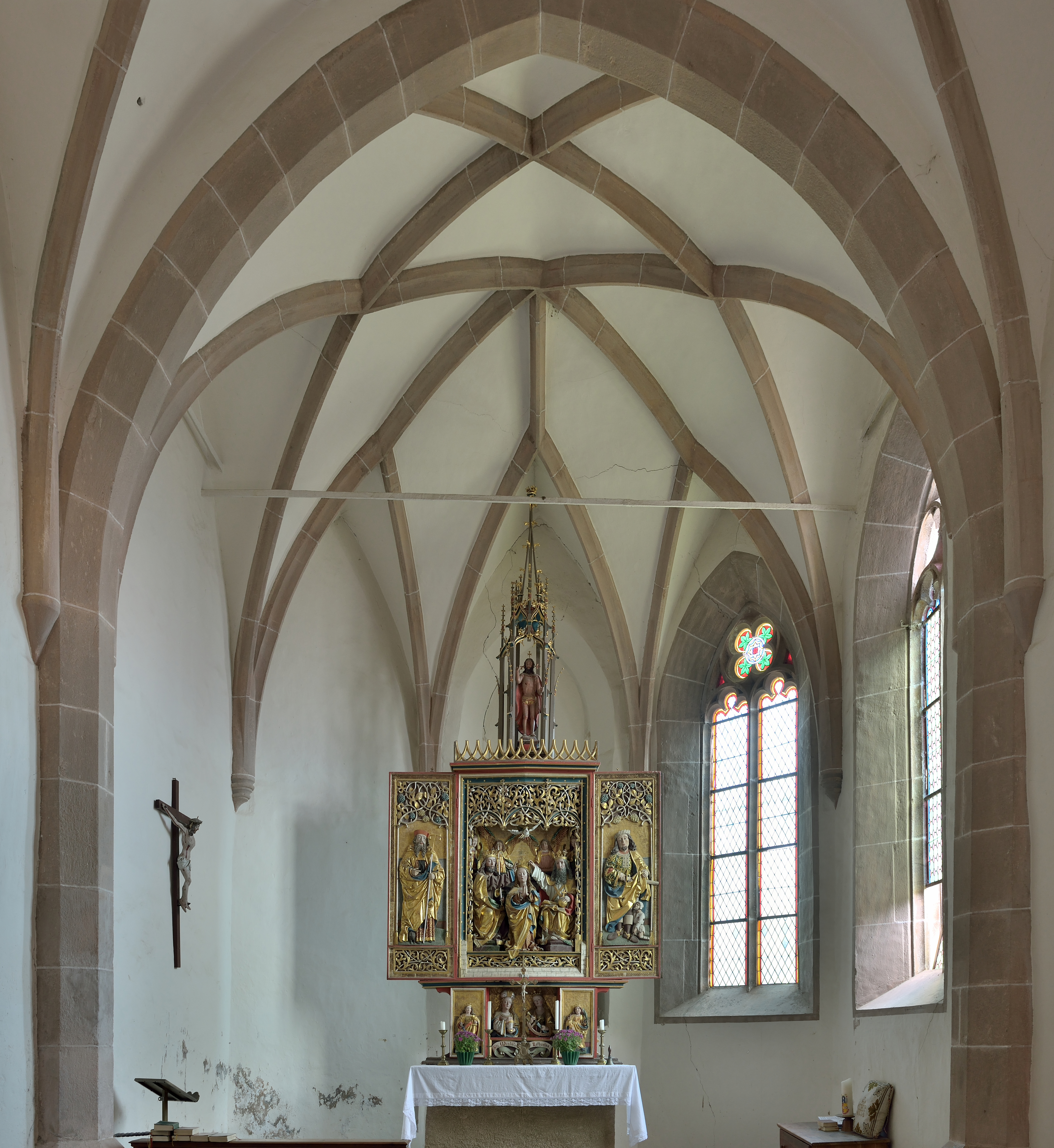 Sankt Magdalena Kirche in Dreikirchen Innenansicht