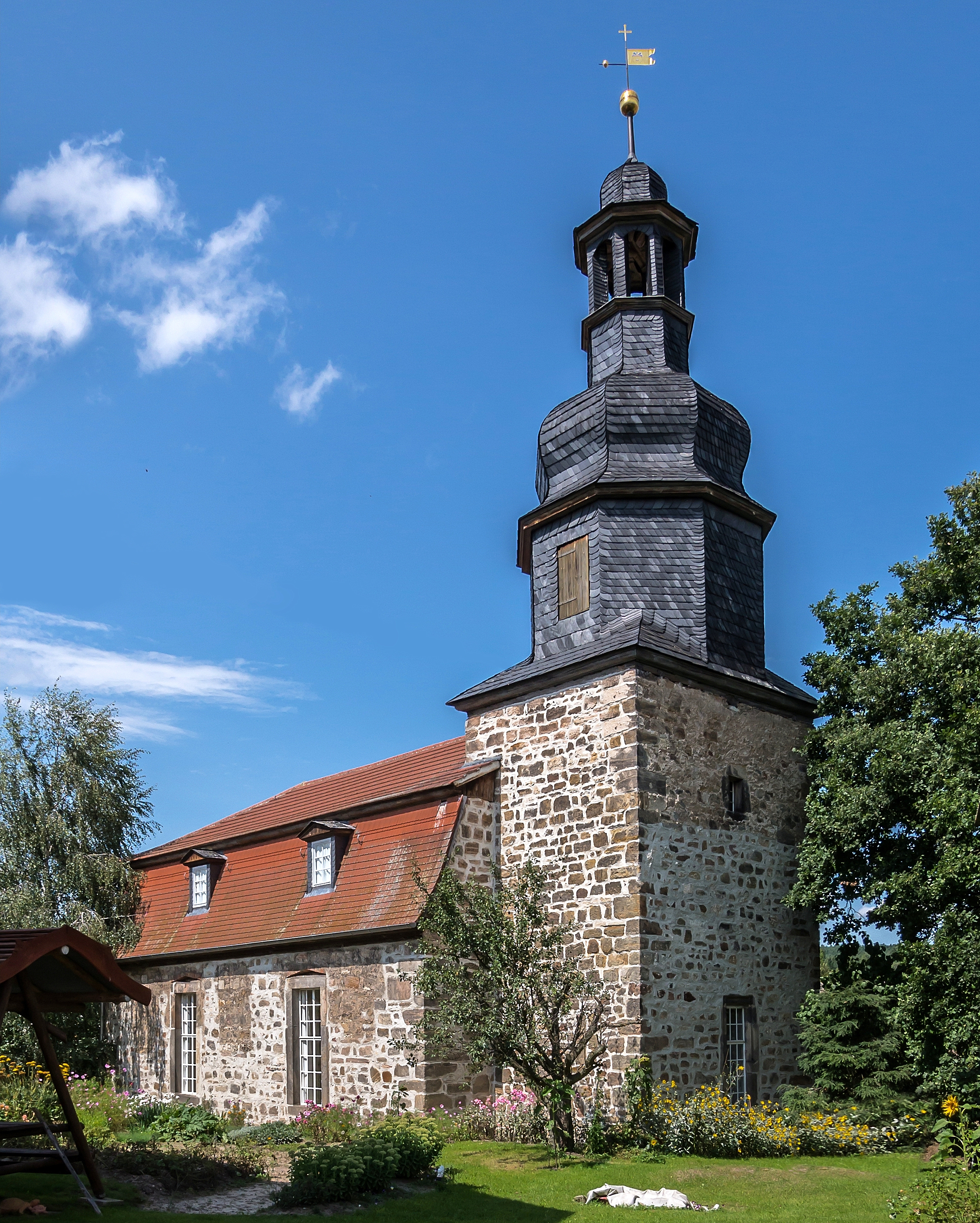 Schwarza b.Blankenhain Dorfkirche von Südost