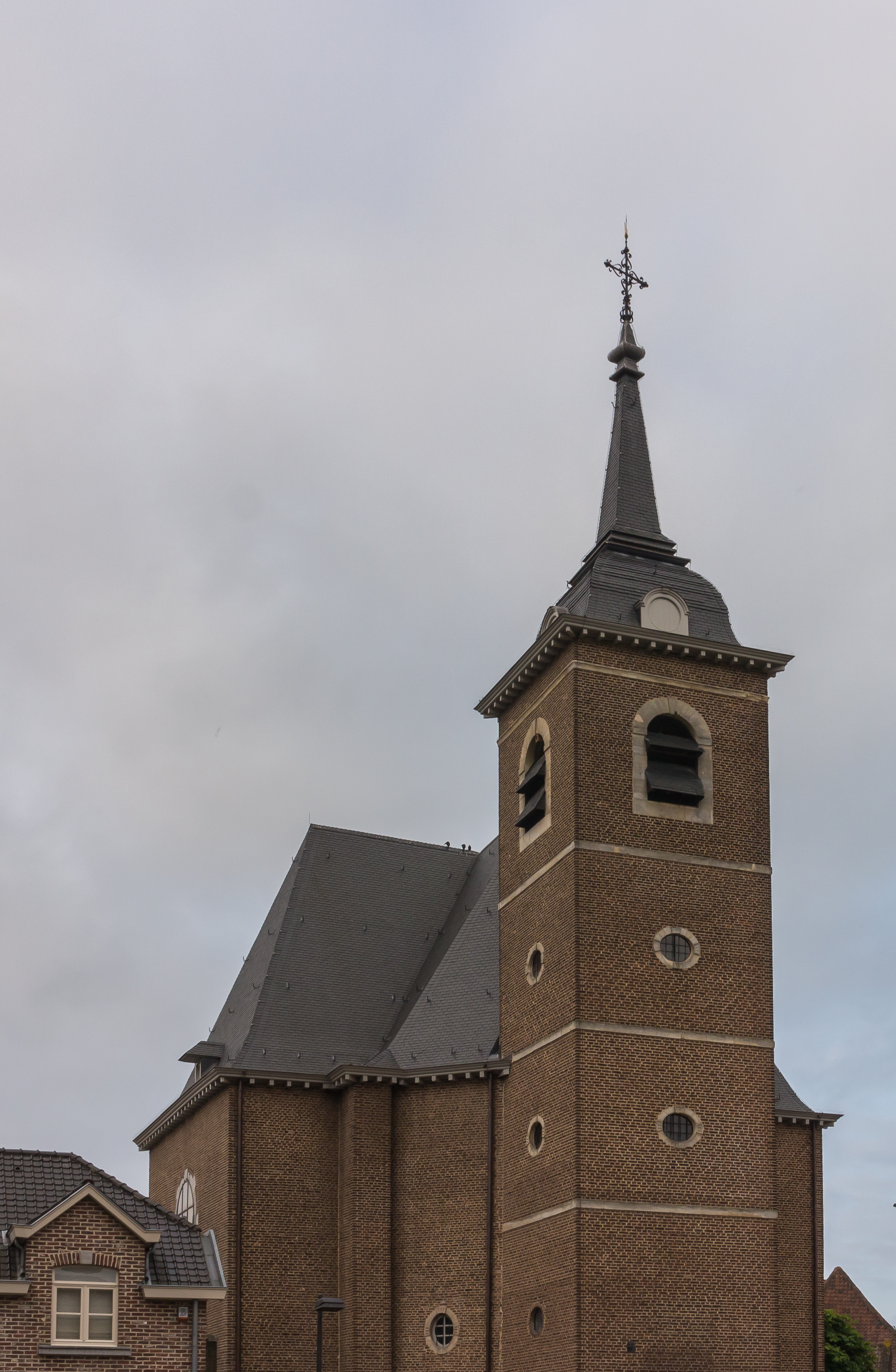 Sint-Pieterskerk in Rekem (deelgemeente) van Lanaken provincie Limburg in België 01