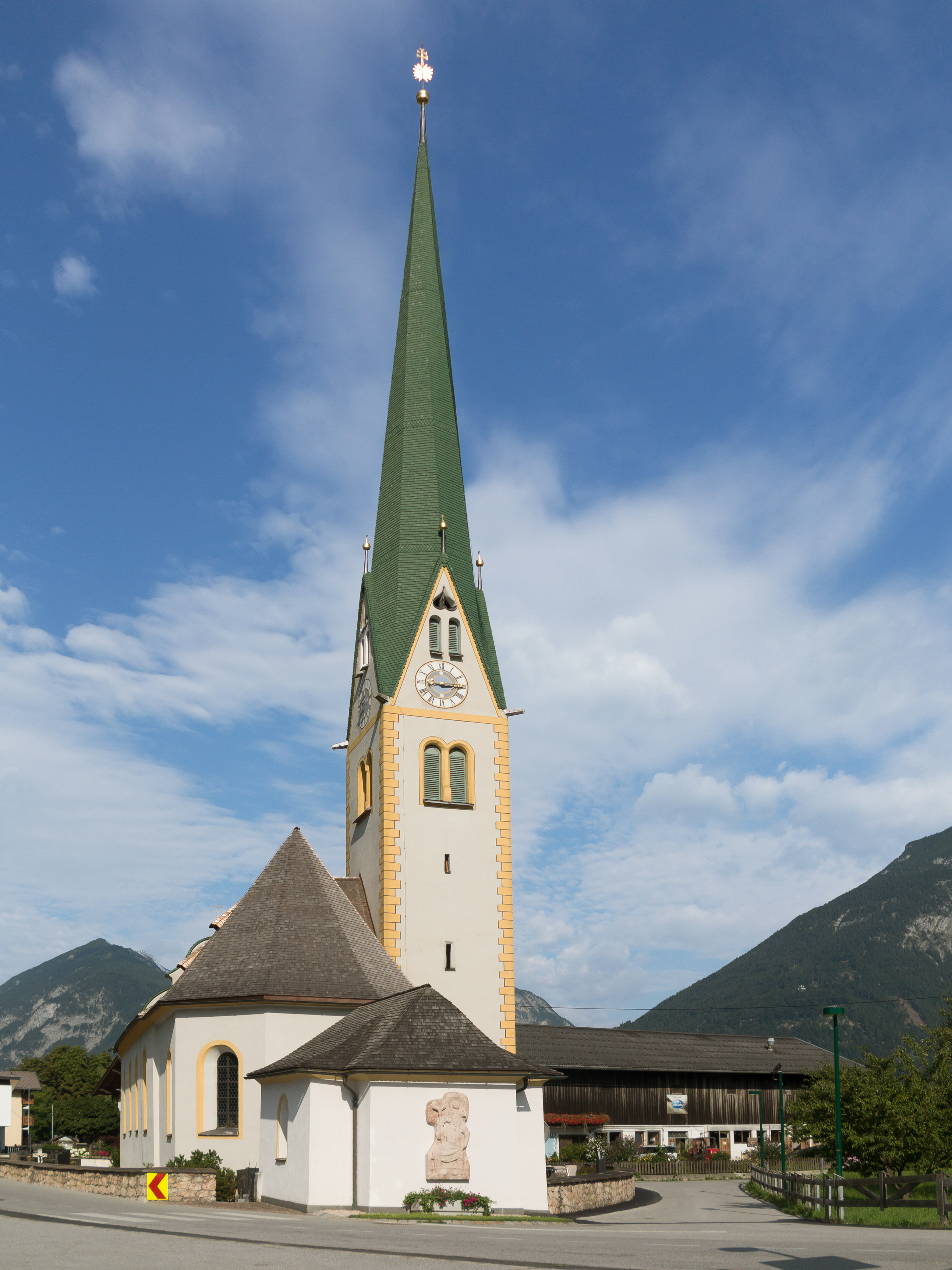 Strass im Zillertal, die Kath. Pfarrkirche Sankt Jakob Dm64852 foto5 2017-08-02 09.09