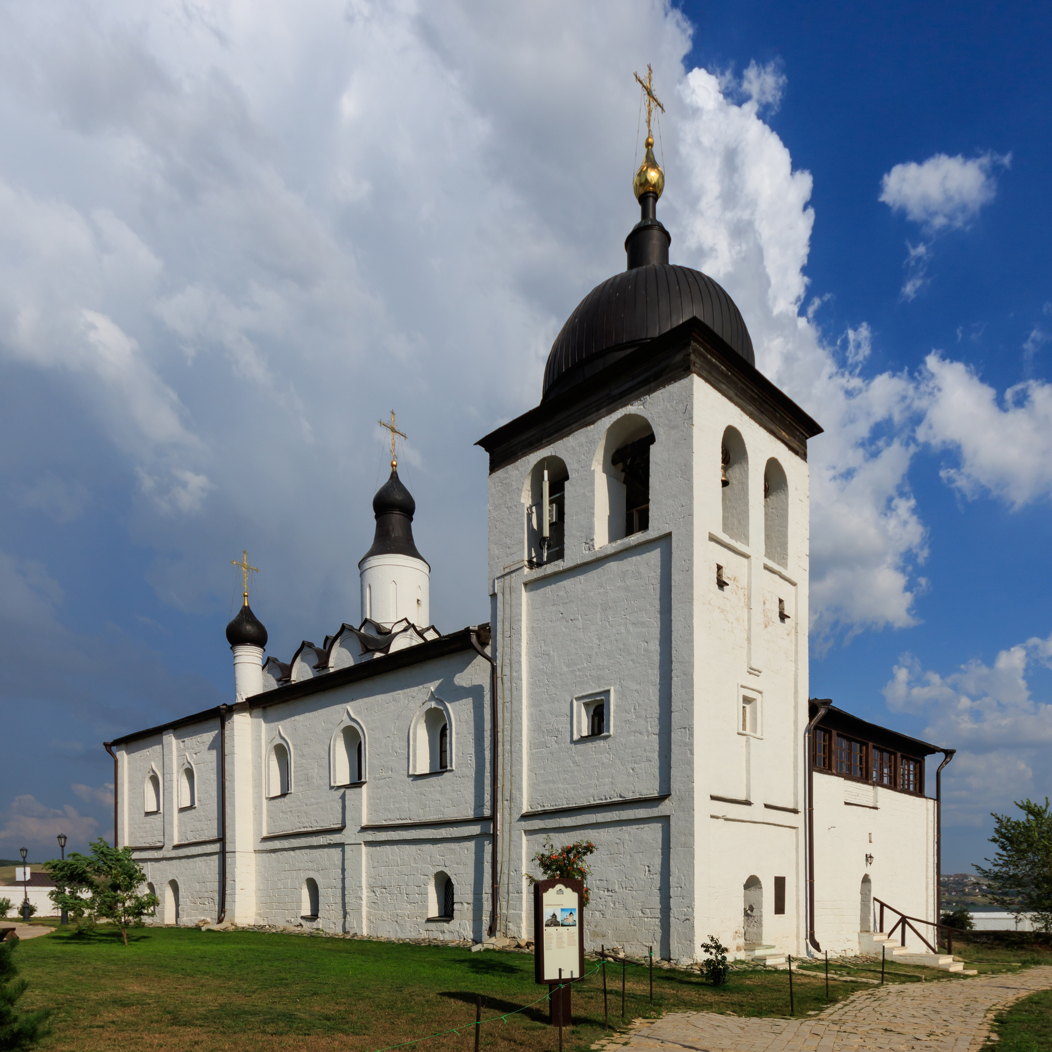 Sviyazhsk Ioanno-Predtechensky Convent 08-2016 img1