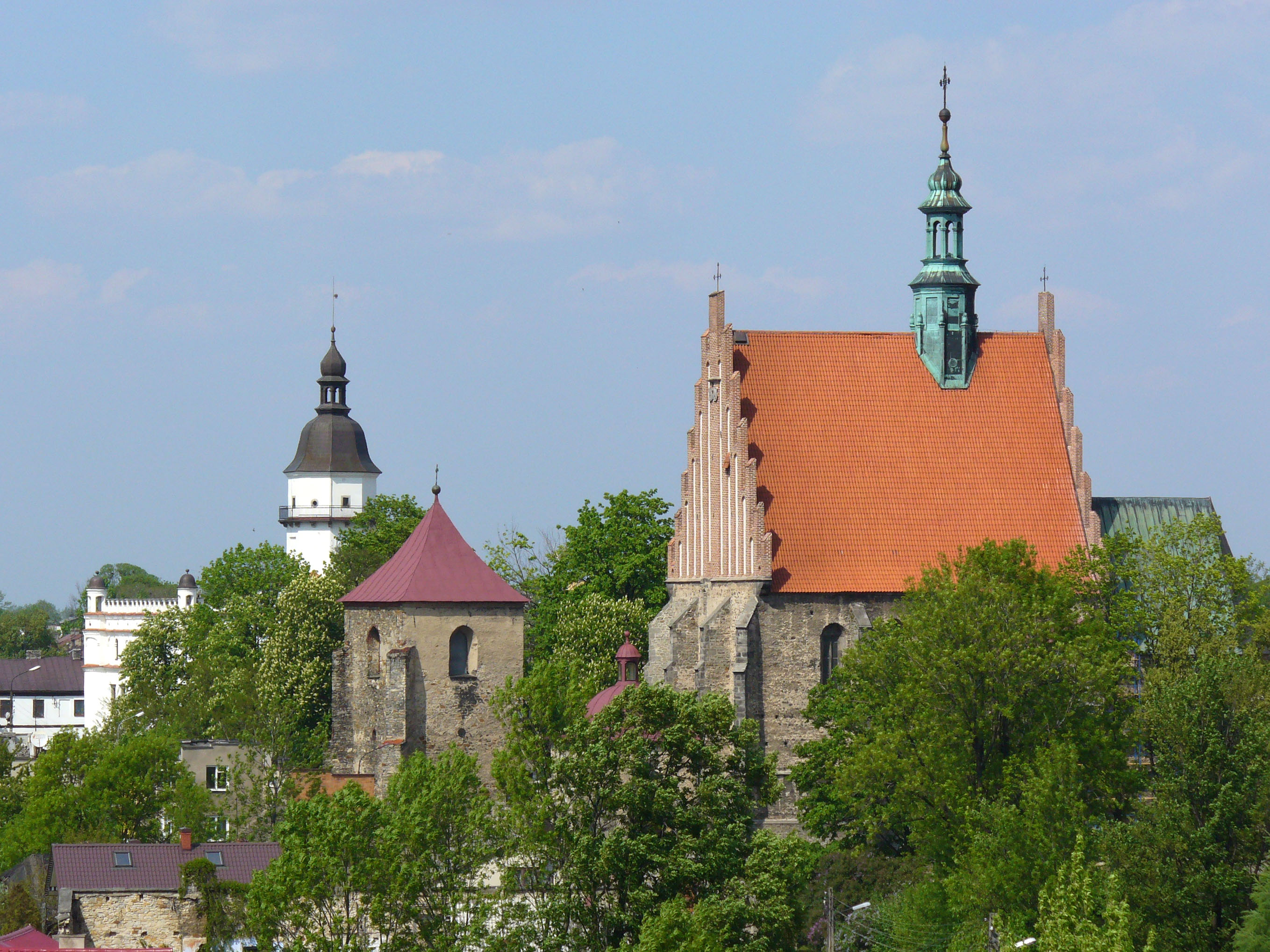 Szydlowiec church town hall edited