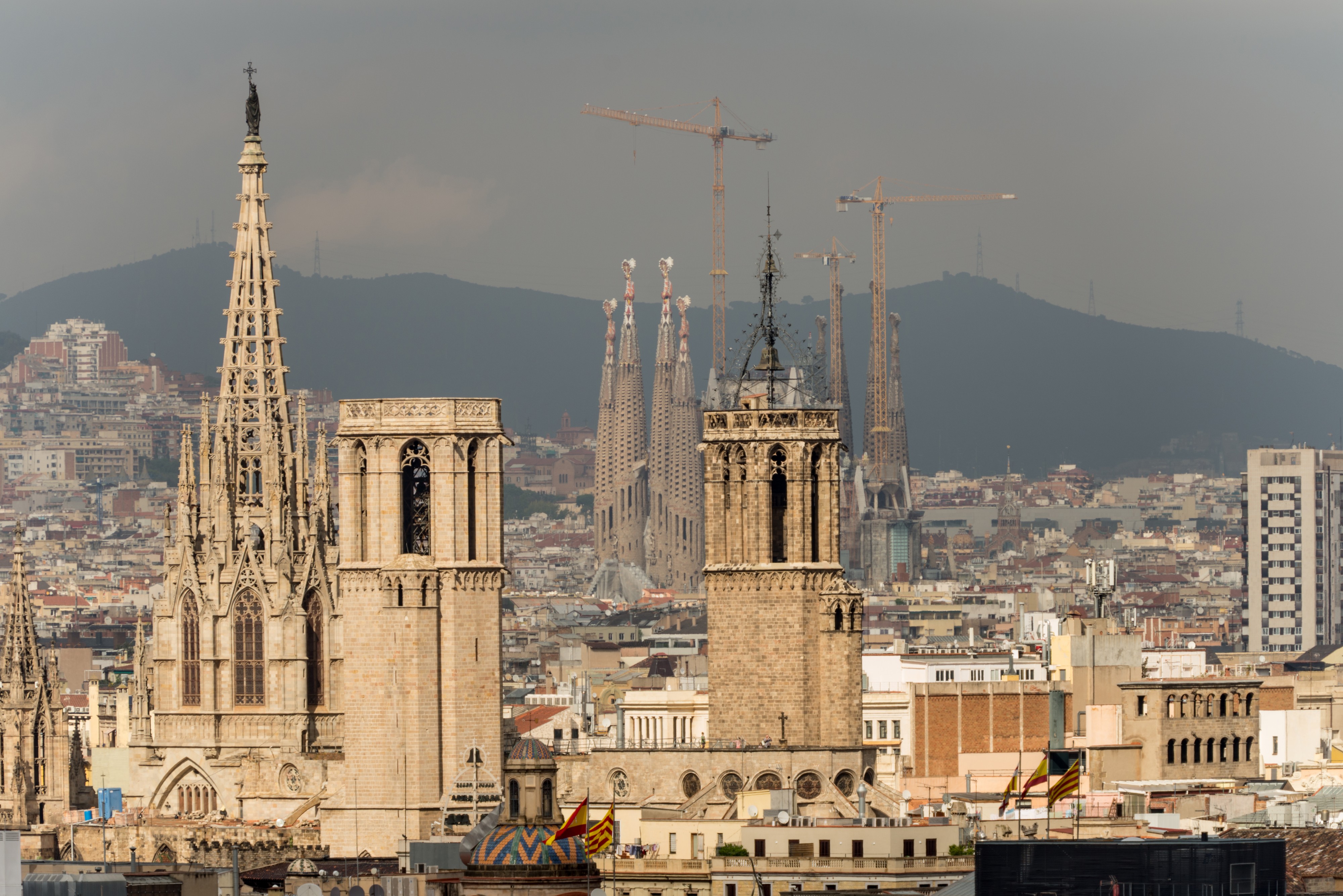 15-10-27-Vista des de l'estàtua de Colom a Barcelona-WMA 2827