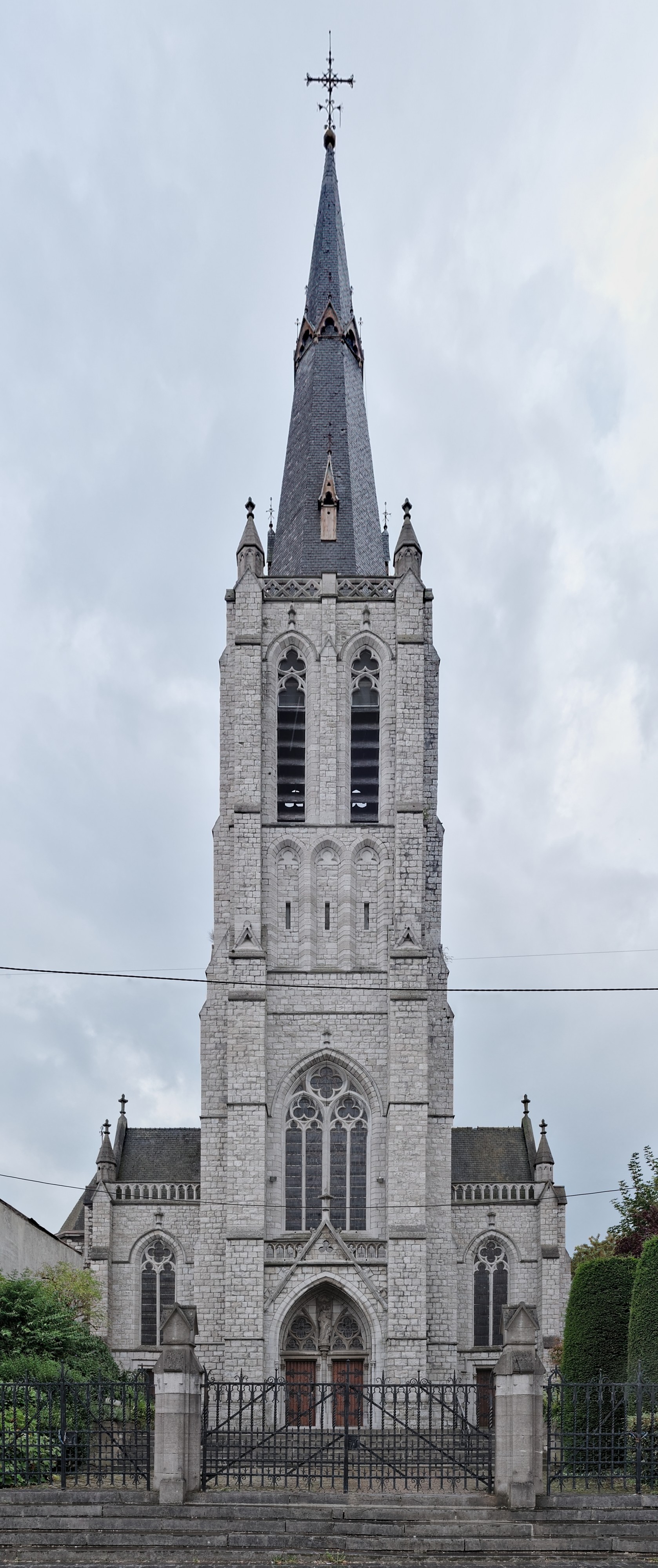 Église de la Sainte-Vierge à Marchienne-au-Pont, Charleroi (DSCF7723-DSCF7725)