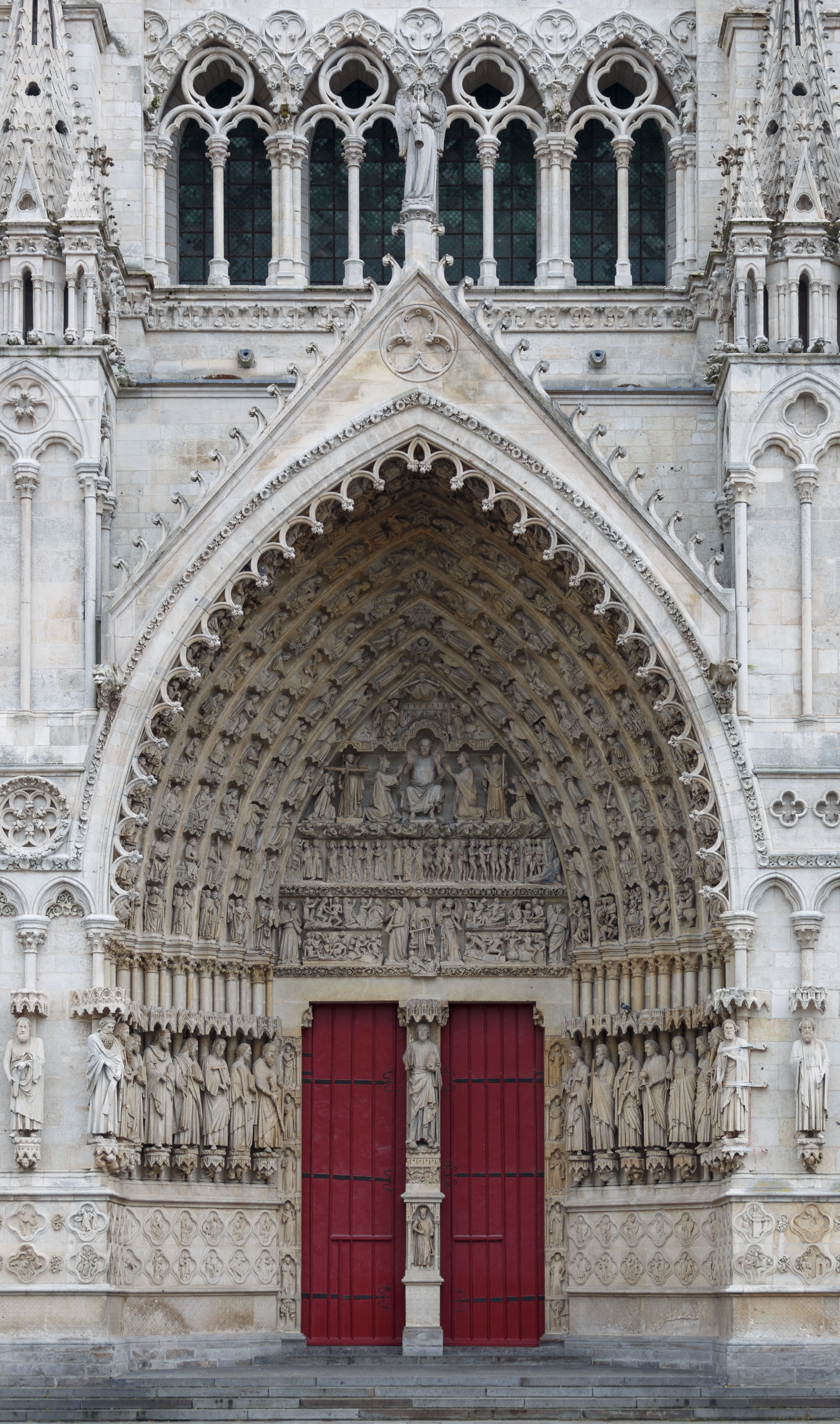 Amiens France Cathédrale-Notre-Dame-d-Amiens-01