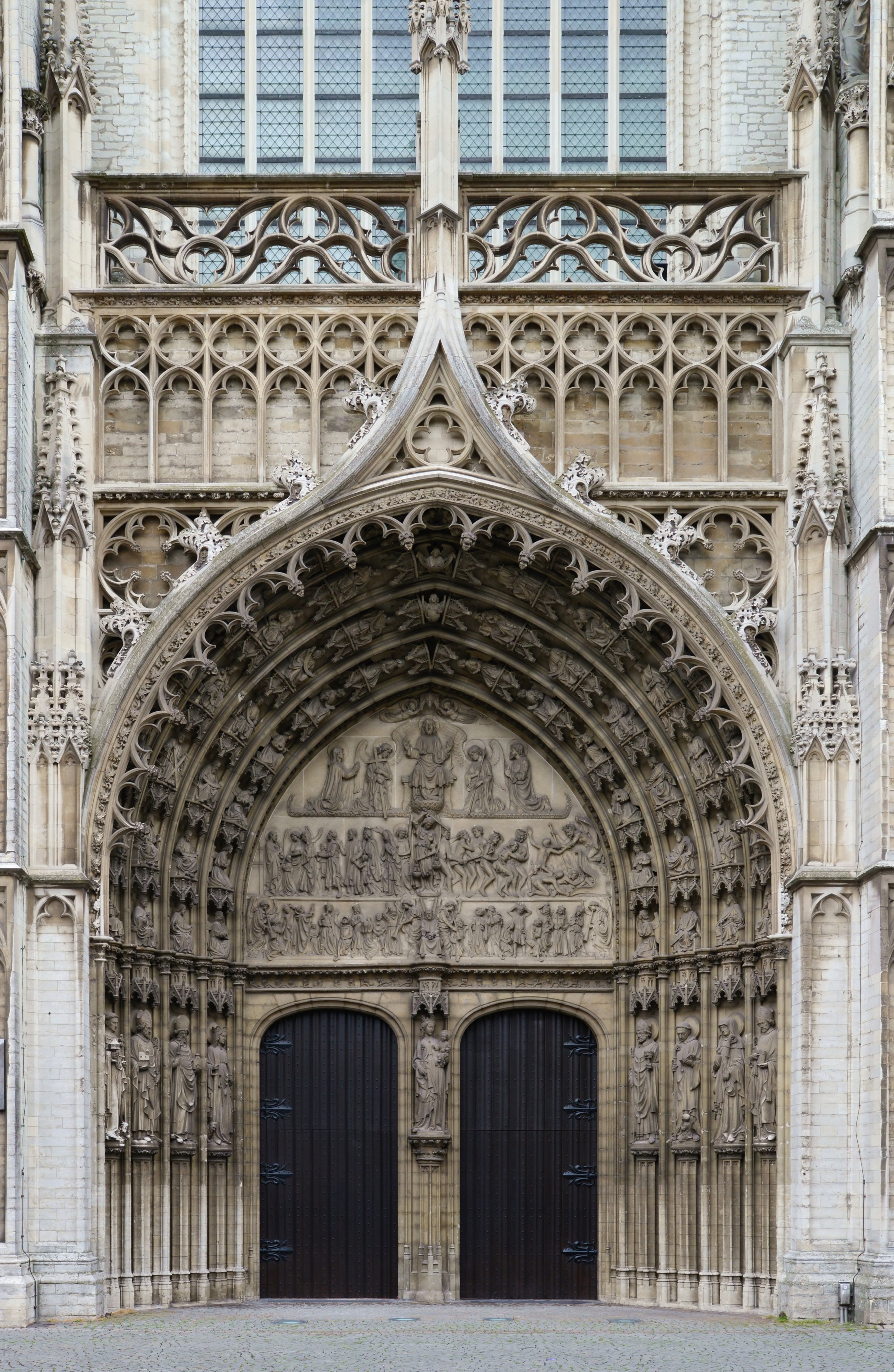 Cathedral Antwerp July 2015-18a