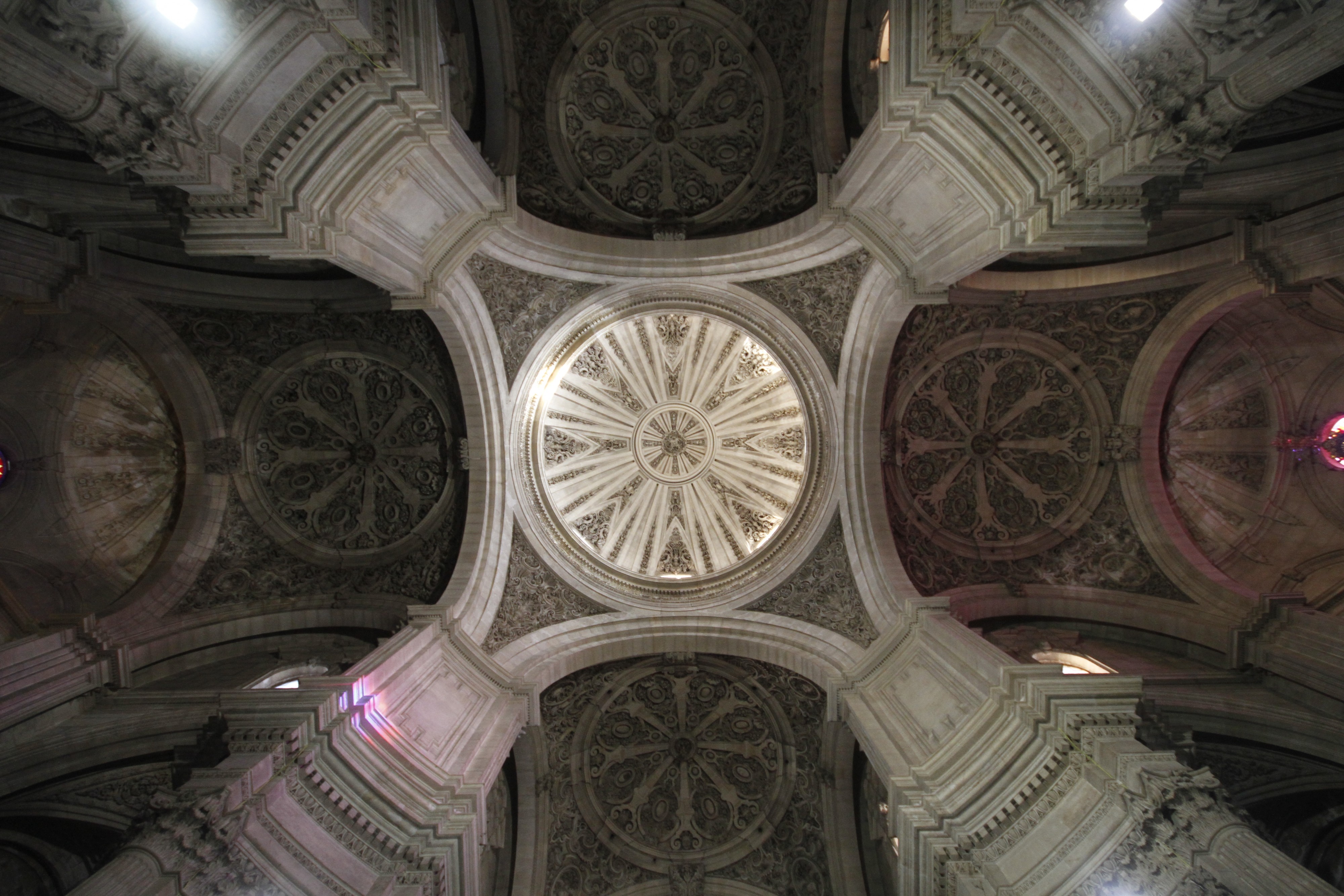 Ceiling of the Church of Sagrario - Granada (2)