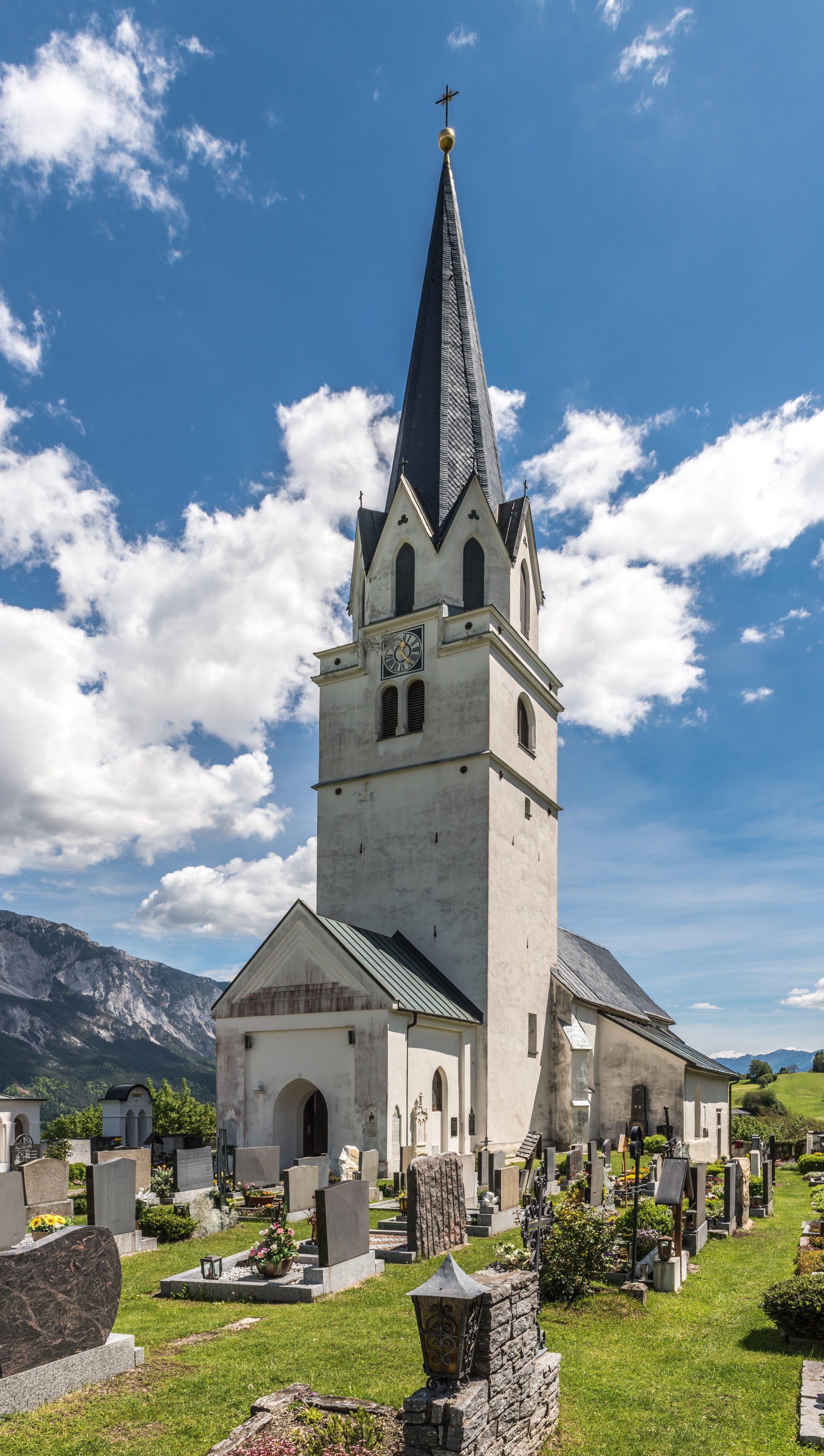 Feistritz an der Gail Pfarrkirche hl Martin WSW-Ansicht 16052017 8559
