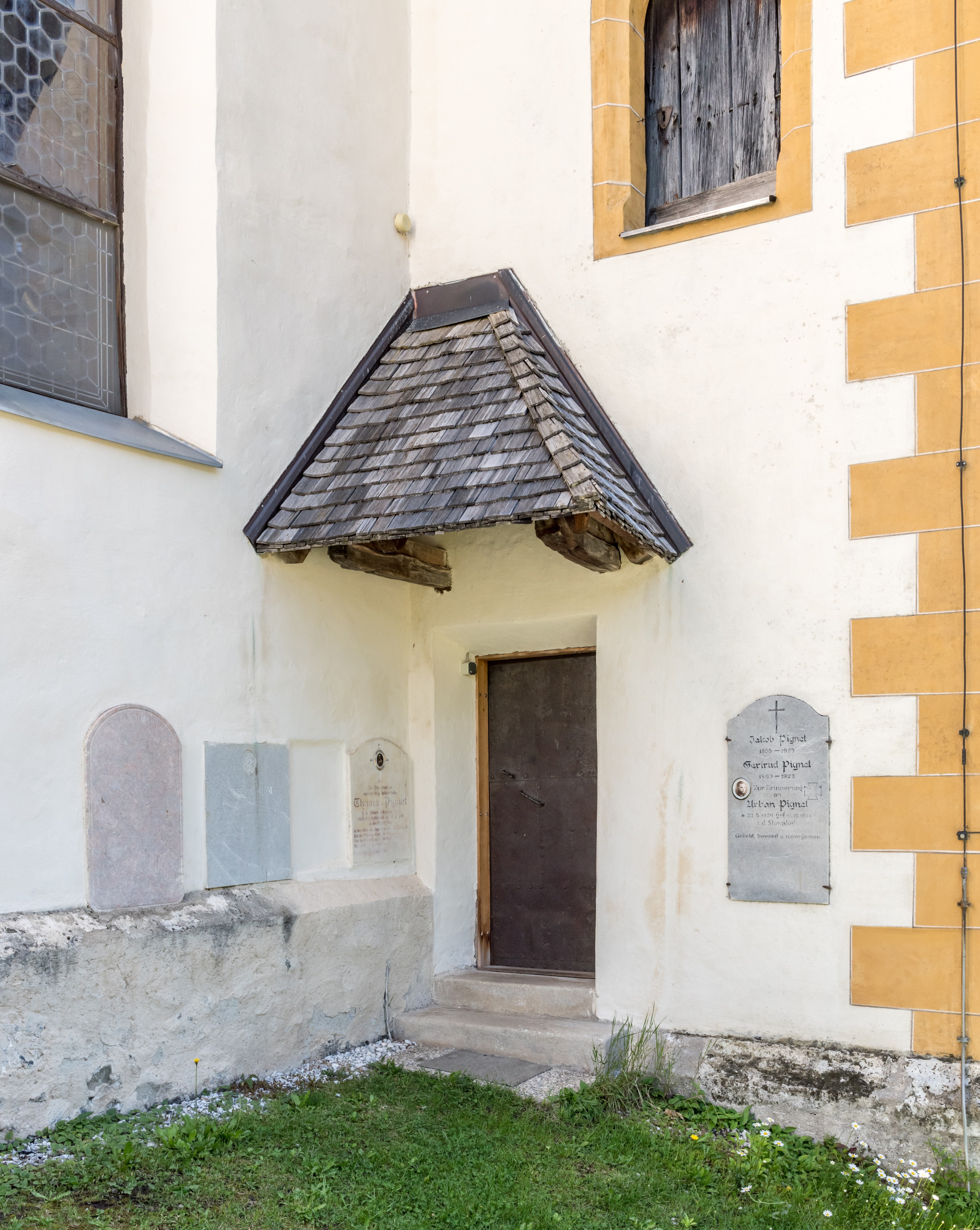 Hohenthurn Goeriach Pfarrkirche Mariae Namen Sakristei-Eingang 16052017 8491