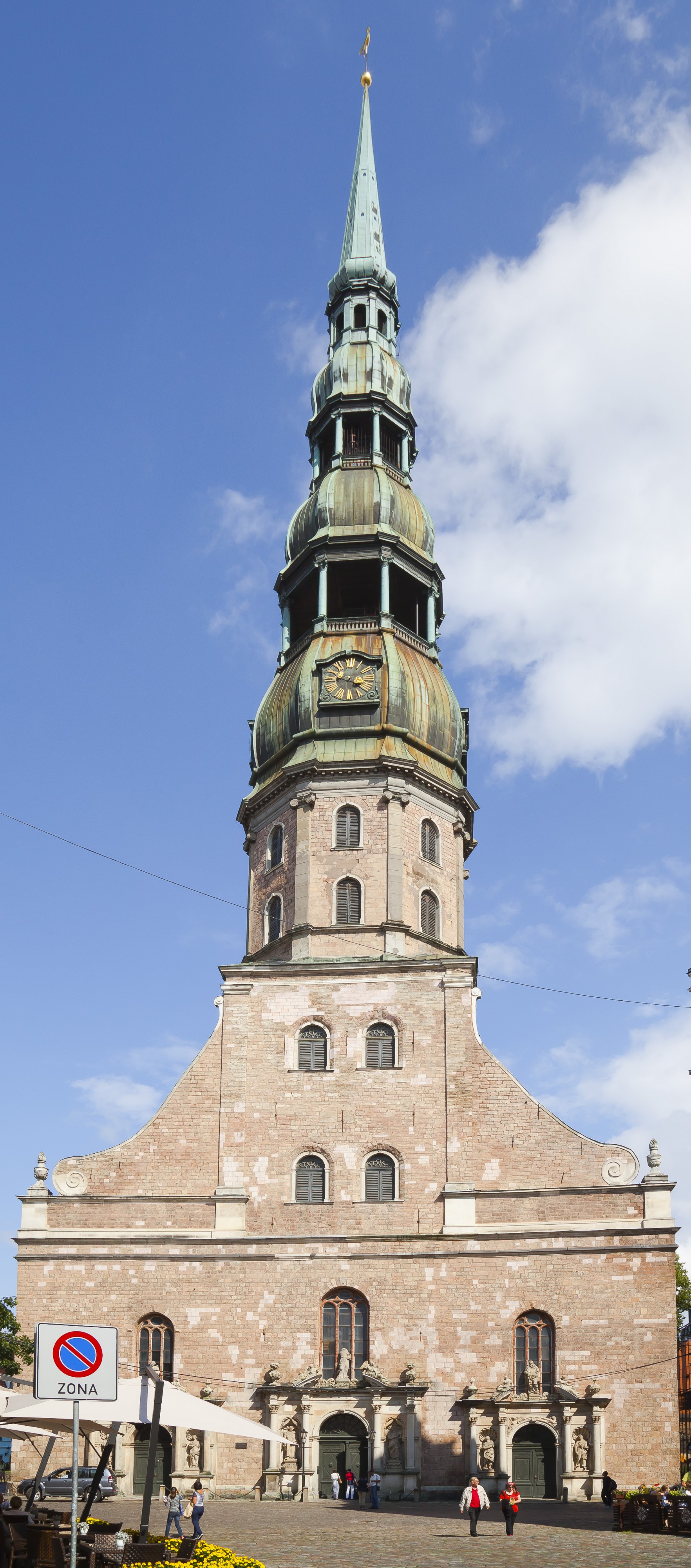 Iglesia de San Pedro, Riga, Letonia, 2012-08-07, DD 32