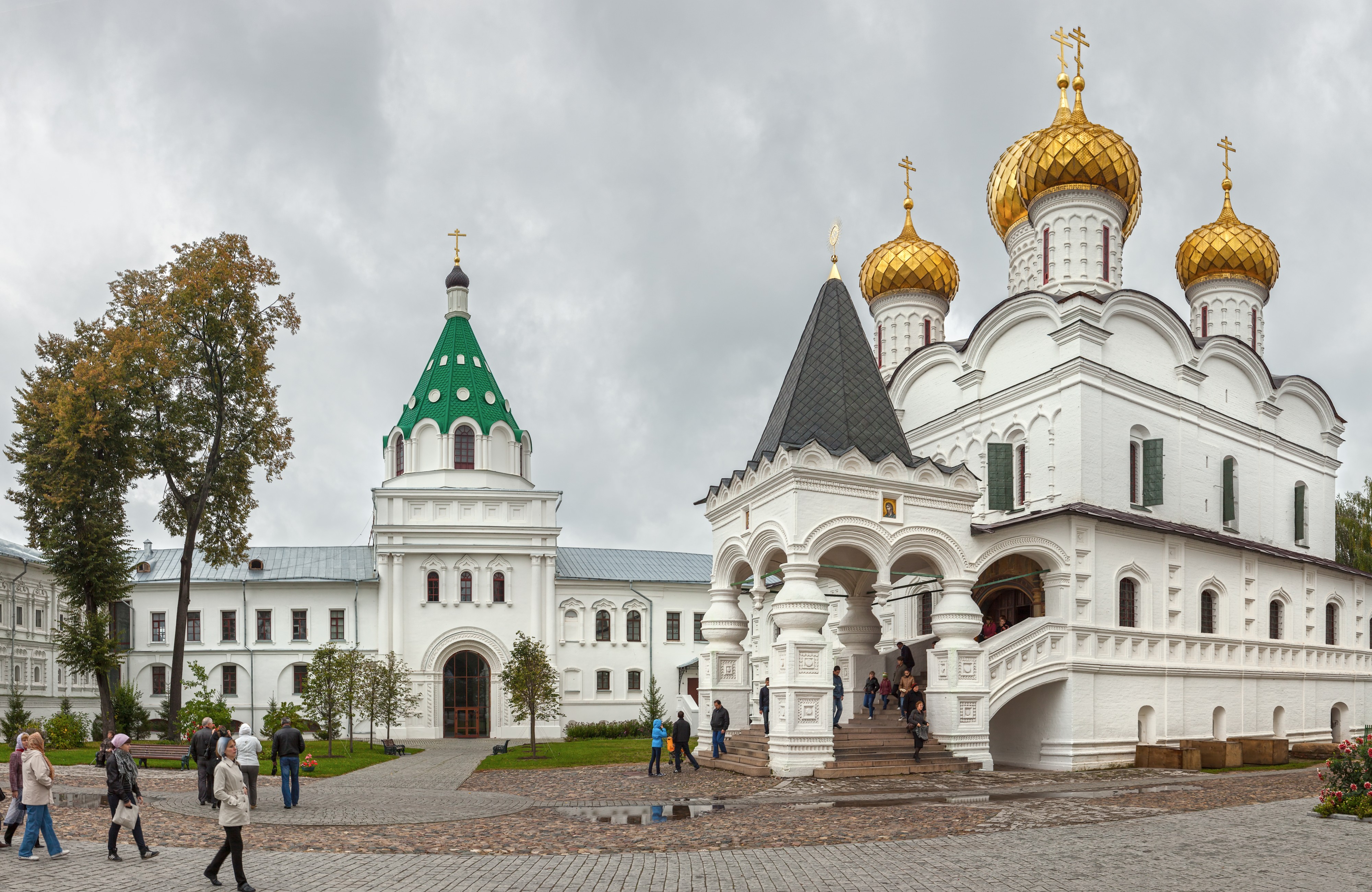 Ipatievsky Monastery inside