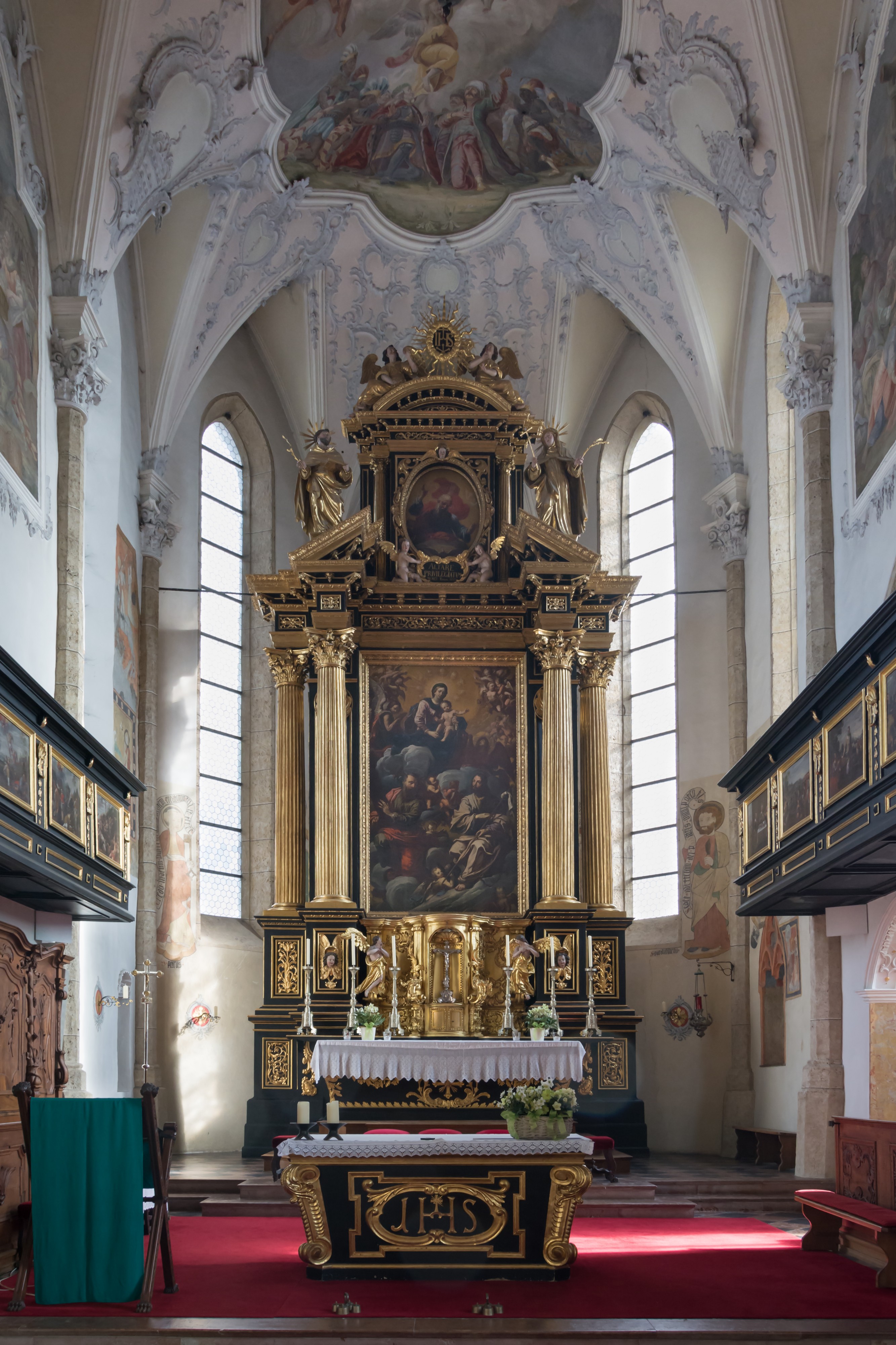 Kitzbühel Pfarrkirche Altar 02
