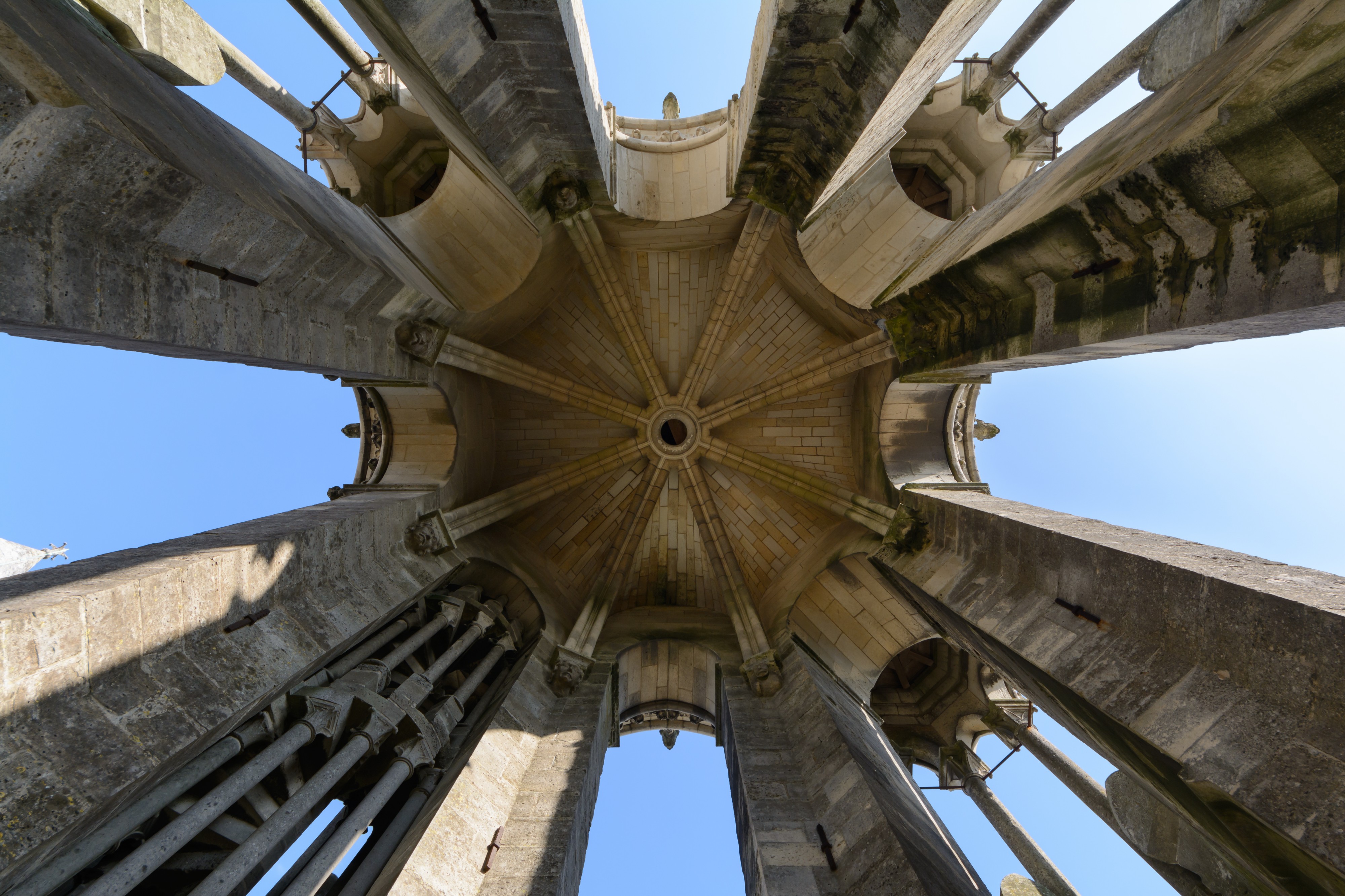Laon Cathedral Southwest Tower Top Vault 01
