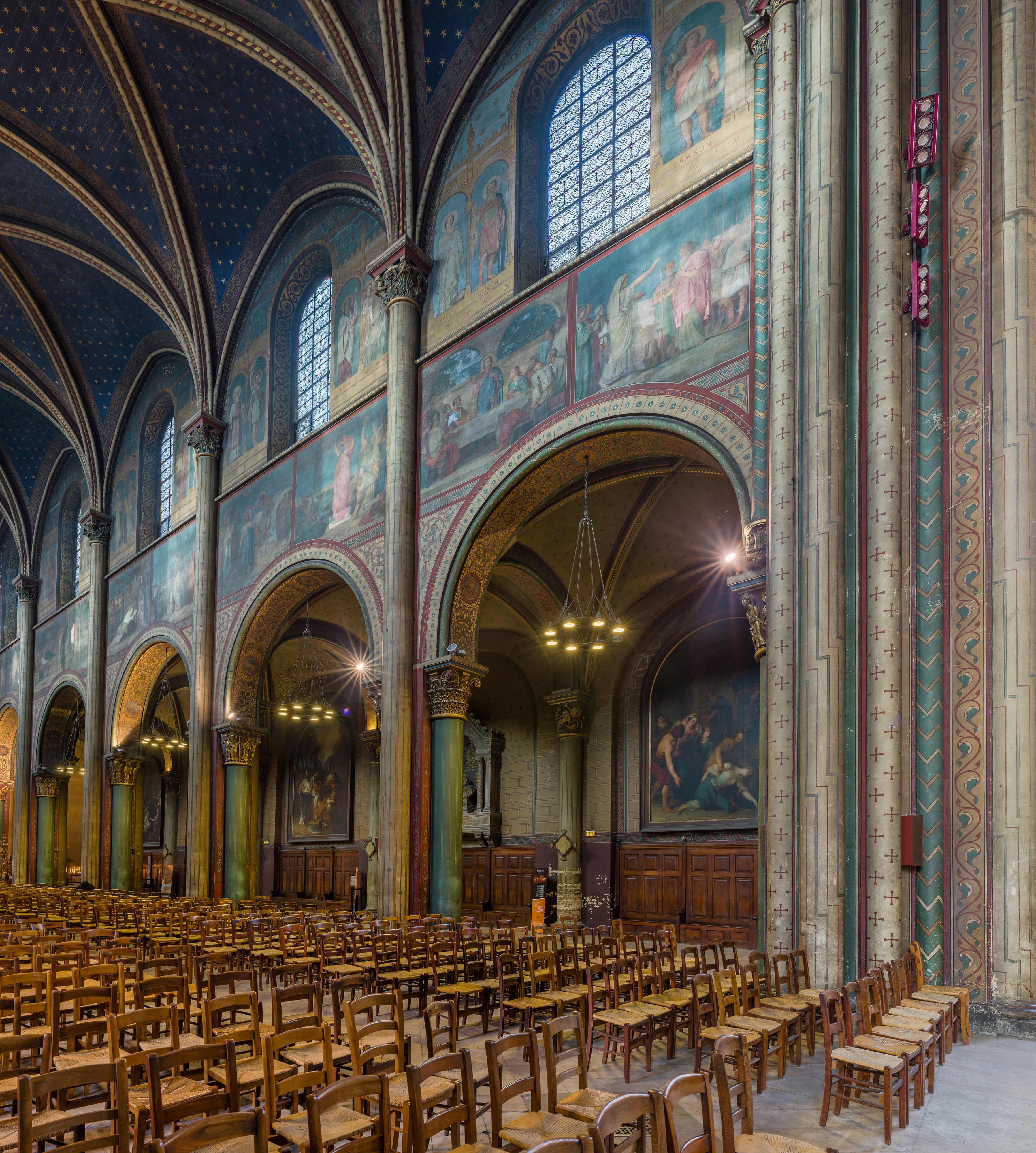 Nave of Abbaye de Saint-Germain-des-Prés, Paris, France - Diliff